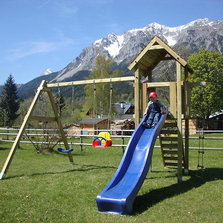 Alpenbad Aparthotel Ramsau am Dachstein Exterior photo