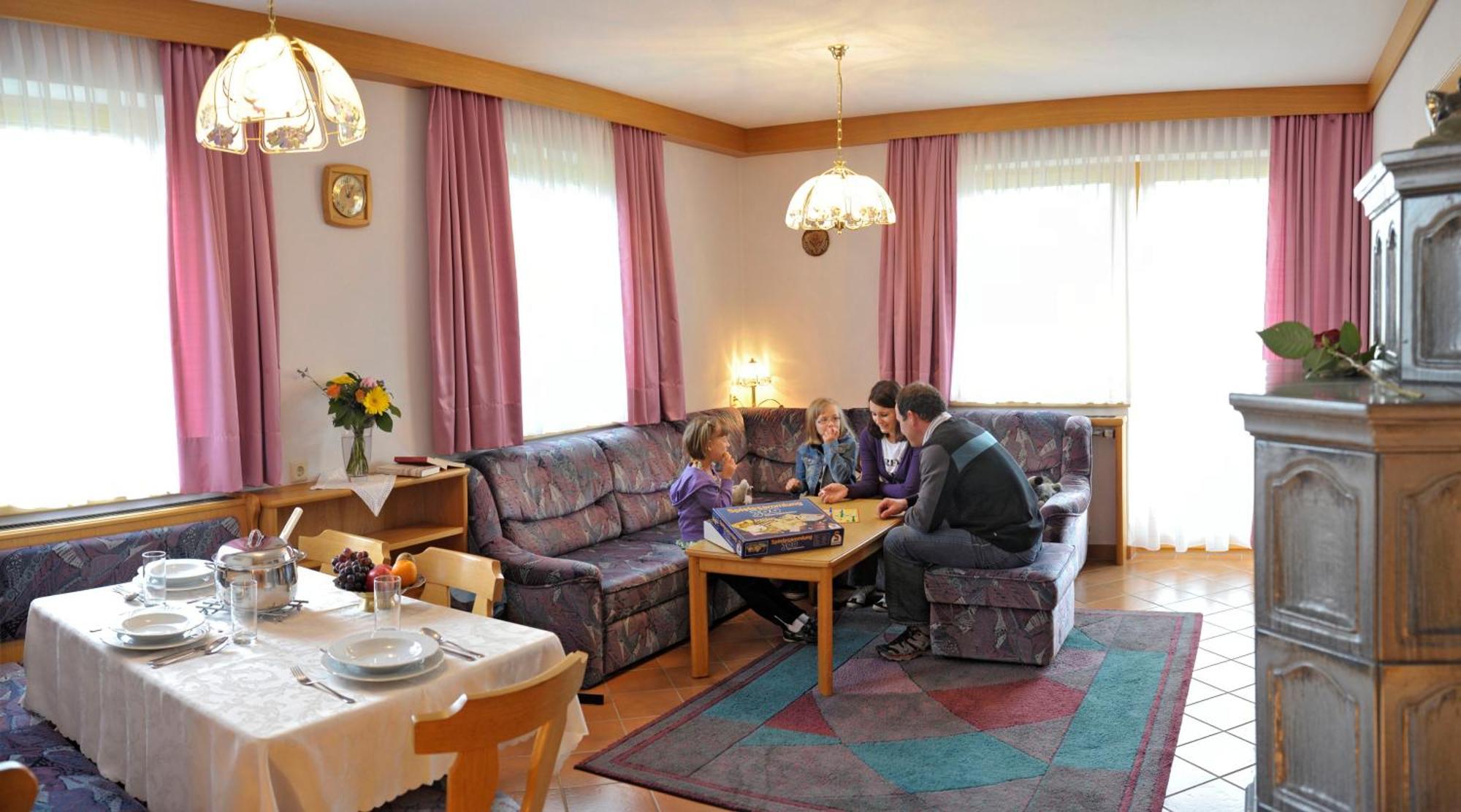 Alpenbad Aparthotel Ramsau am Dachstein Exterior photo