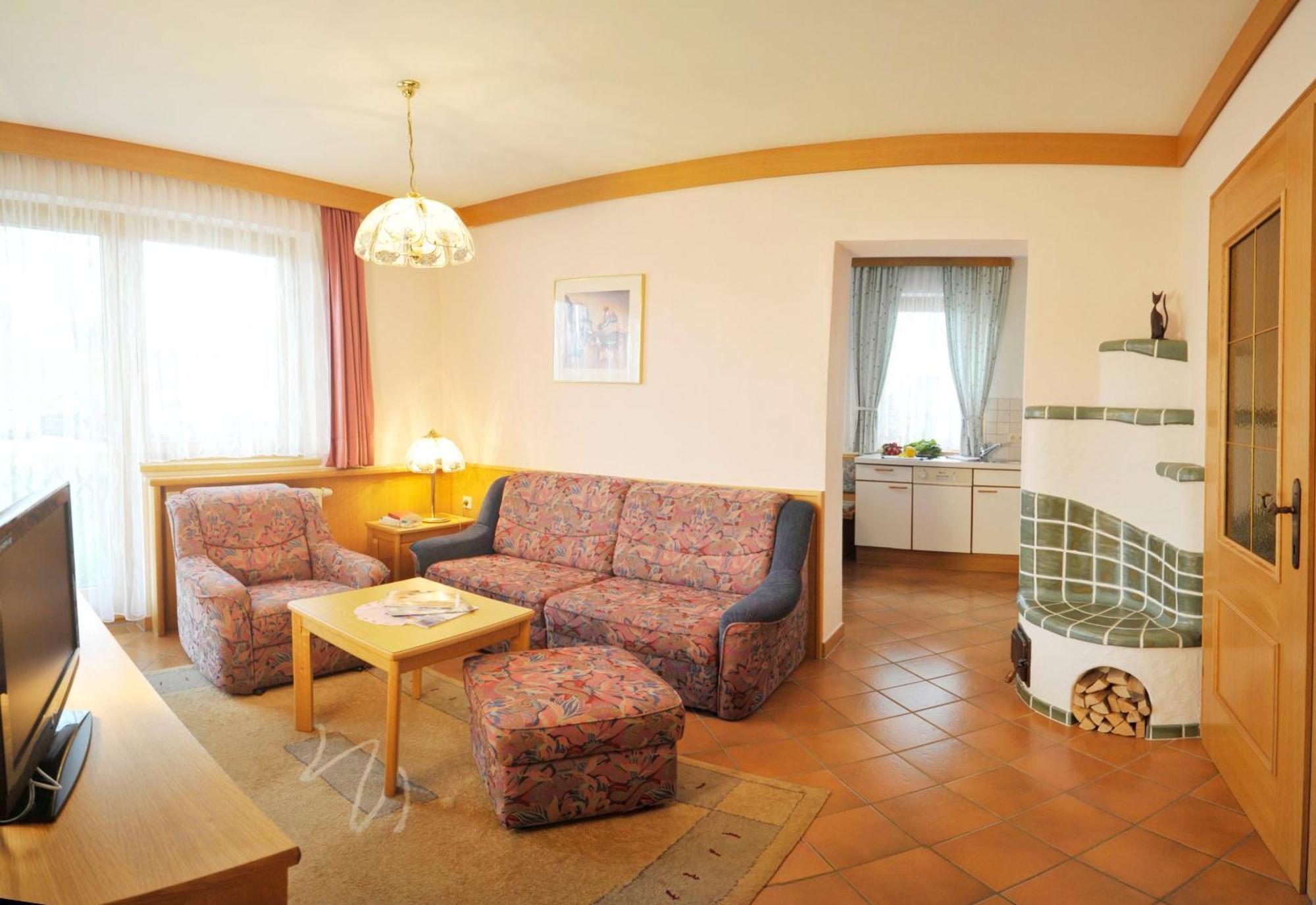 Alpenbad Aparthotel Ramsau am Dachstein Exterior photo