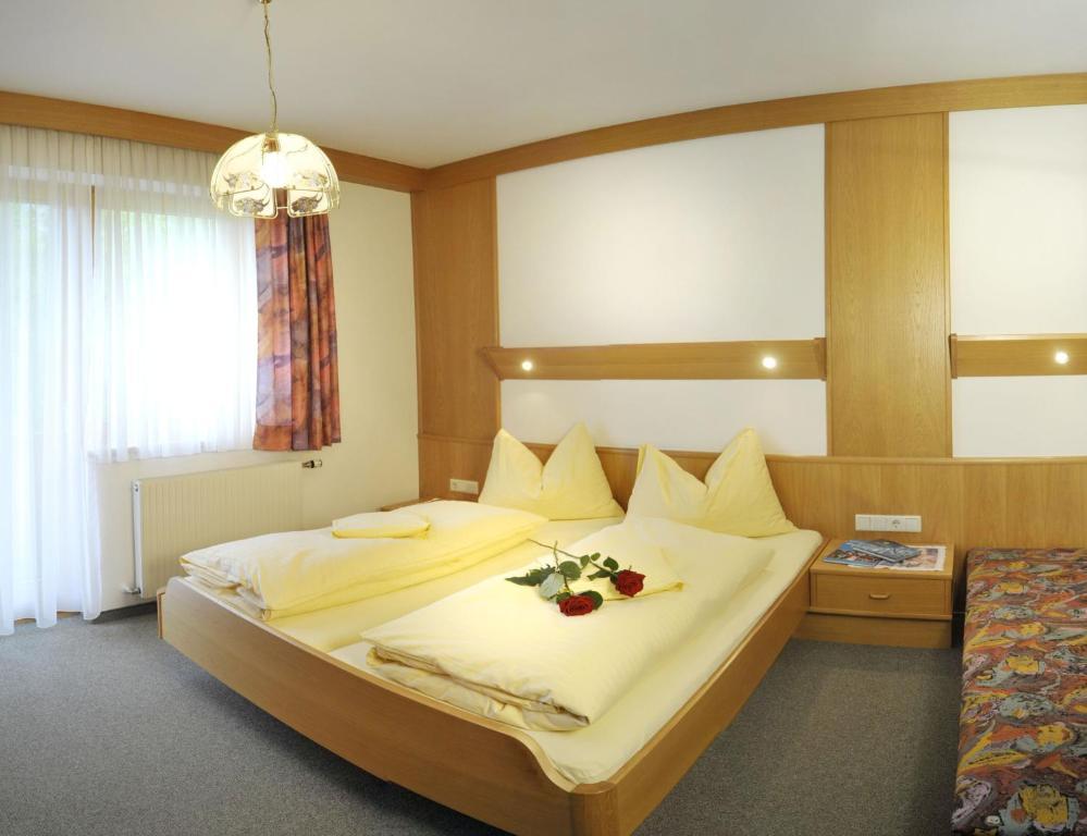 Alpenbad Aparthotel Ramsau am Dachstein Room photo